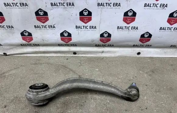 Mercedes-Benz C W205 Front lower control arm/wishbone 20506RE