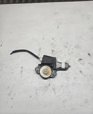 Toyota RAV 4 (XA40) Sunroof motor/actuator 47170110110