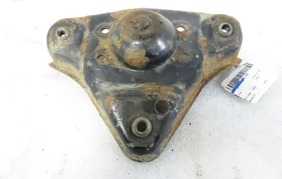 Volkswagen PASSAT B5 Front upper strut mount 