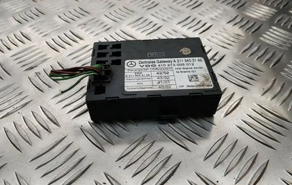 Mercedes-Benz E W211 Gateway control module A2115403145