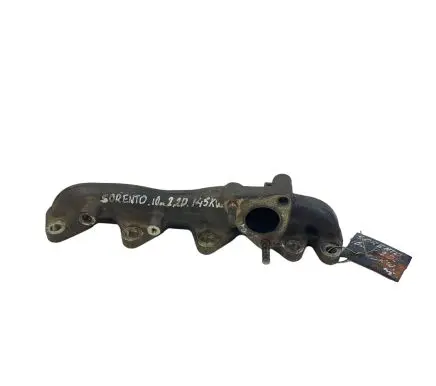 Hyundai Santa Fe Exhaust manifold