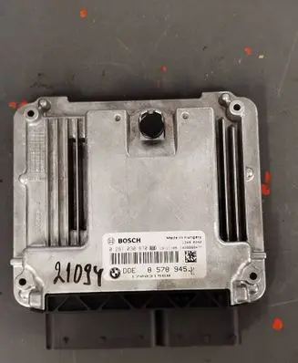 BMW 1 F20 F21 Engine control unit/module 8578945 0281030870