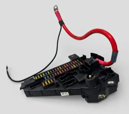 BMW 5 E60 E61 Fuse module 61149138830 9138830 61146906618