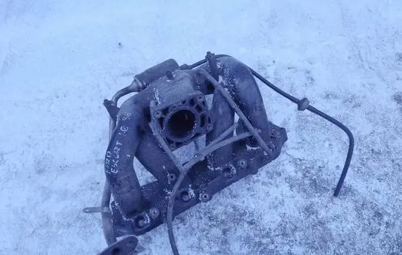 Ford Escort Intake manifold 958F9424CD 958F-9424-CD