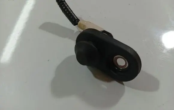 Toyota Corolla Verso AR10 Front door sensor coupe 