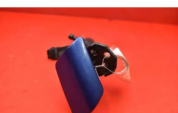Volkswagen Golf IV Windshield washer spray nozzle 