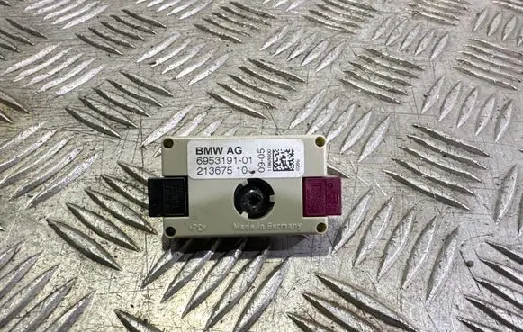 Antenna control unit