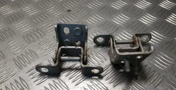 Jaguar S-Type Rear door hinge set 