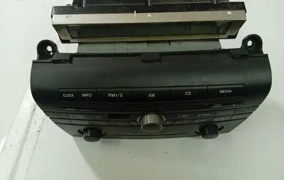 Mazda 3 I Radio/CD/DVD/GPS head unit BR2B66AR0