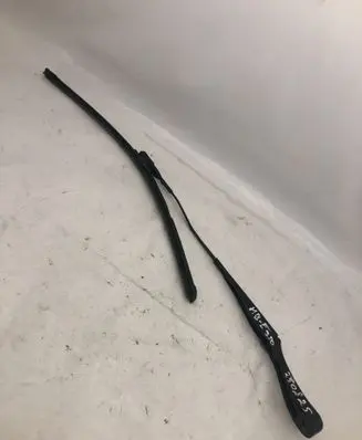 Mercedes-Benz E W213 Front wiper blade arm W000062232
