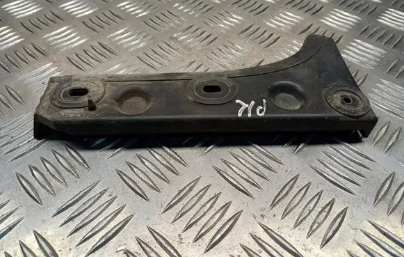 Audi A6 S6 C5 4B Front bumper mounting bracket 4B0807283B