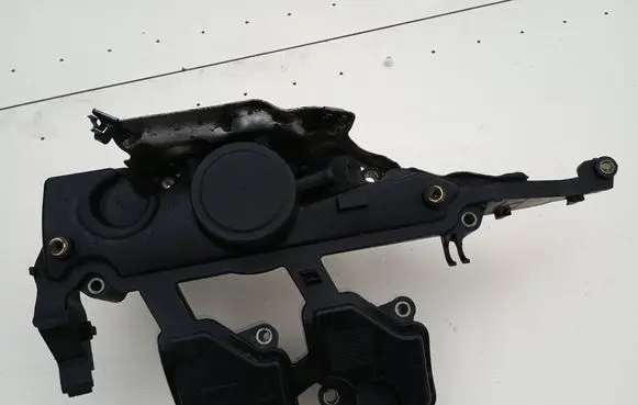 Renault Trafic II (X83) Oil fill pipe 8200675395