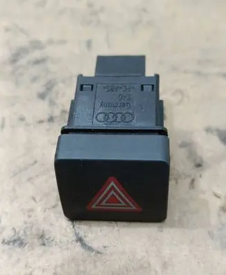 Audi A4 S4 B8 8K Hazard light switch 8W0941509A