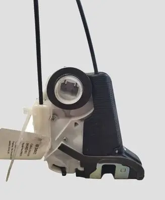 Toyota Prius (XW50) Rear door lock Q5114110