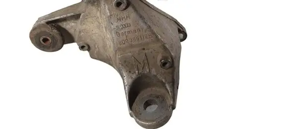 Audi A4 S4 B5 8D Engine mounting bracket 8D0399114S