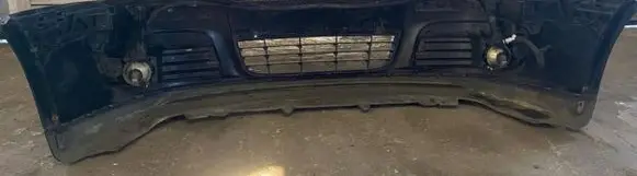 Volkswagen Golf V Front bumper 1K1