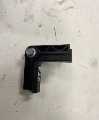BMW X4 F26 Battery bracket 7586426