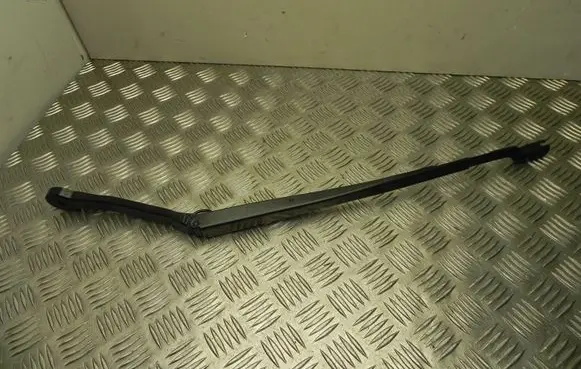 BMW X3 G01 Rear wiper blade arm 7399010 T6426