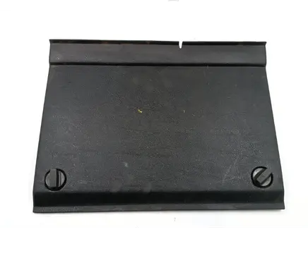 Volkswagen PASSAT B4 Other trunk/boot trim element 333867461