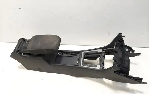 Volkswagen Golf VII Armrest 5G0980611 5G0864251J