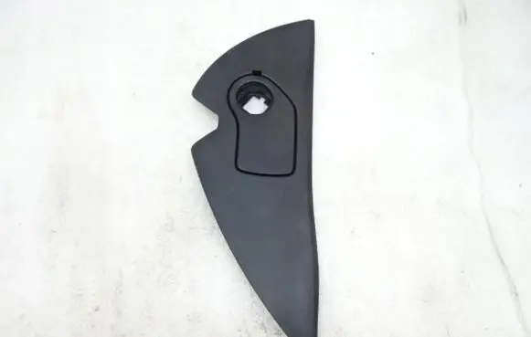 Renault Kadjar Dashboard side end trim 689204333R