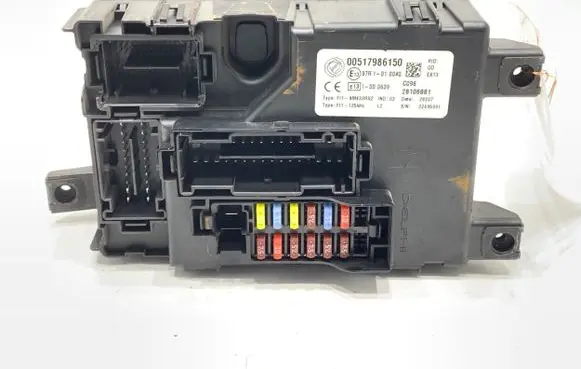 Fiat Grande Punto Other control units/modules 00517986150