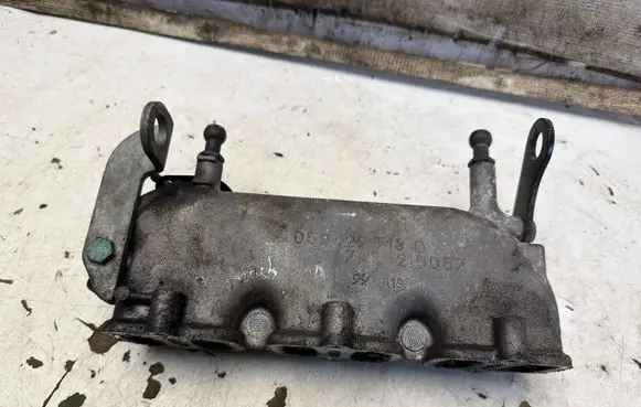 Audi A6 S6 C5 4B Intake manifold 059129713Q