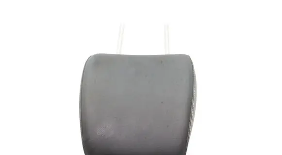 KIA Sportage Front seat headrest 