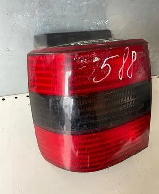 Volkswagen PASSAT B4 Rear/tail lights