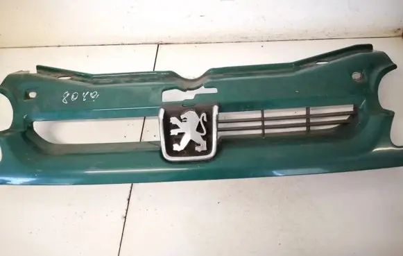 Peugeot Partner Front grill 9618254777