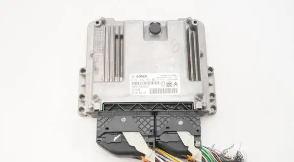 Peugeot 308 Engine control unit/module 9814182680 0281032456