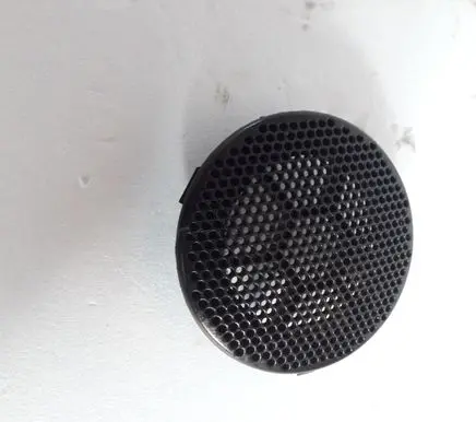Opel Zafira A Front door speaker cover trim 90580278
