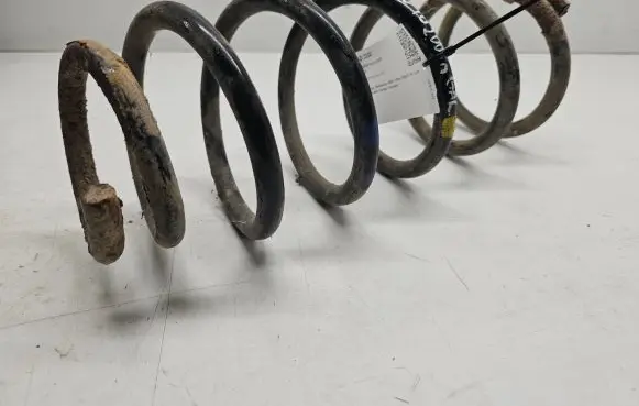 KIA Sorento Rear coil spring