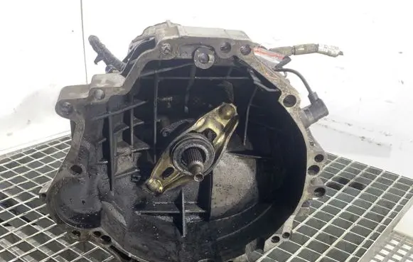 Audi A4 S4 B6 8E 8H Manual 5 speed gearbox HCF
