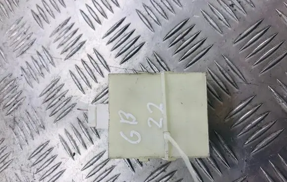 Toyota Avensis T250 Door control unit/module 8974105051