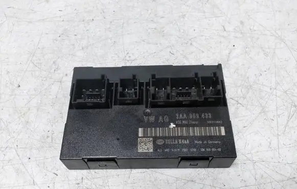 Volkswagen PASSAT B7 Comfort/convenience module 3AA959433