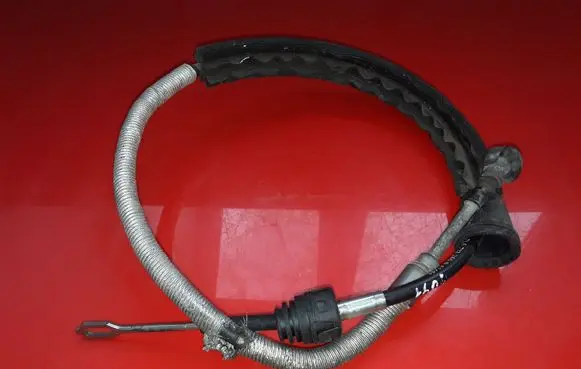 Volkswagen Touareg I Gear shift cable linkage 7L6713265B