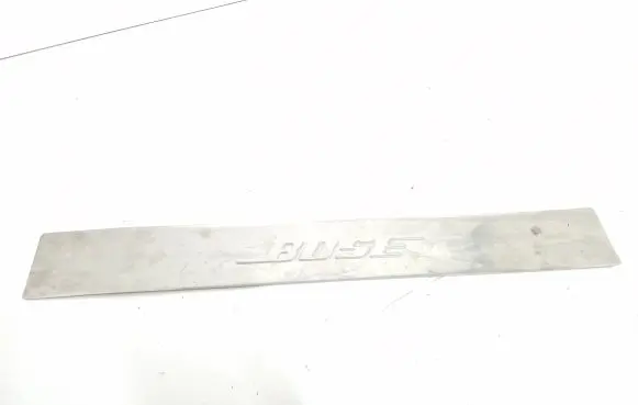 Renault Scenic III - Grand scenic III Side skirt front trim 
