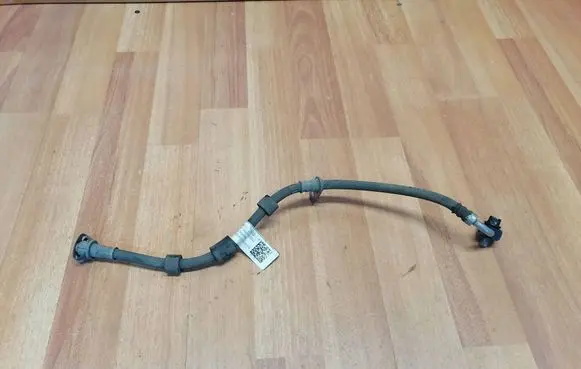 Opel Insignia B Brake line pipe/hose 84552909 YR00089380 557804886