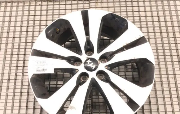 KIA Sportage R18 alloy rim 52910-3U350