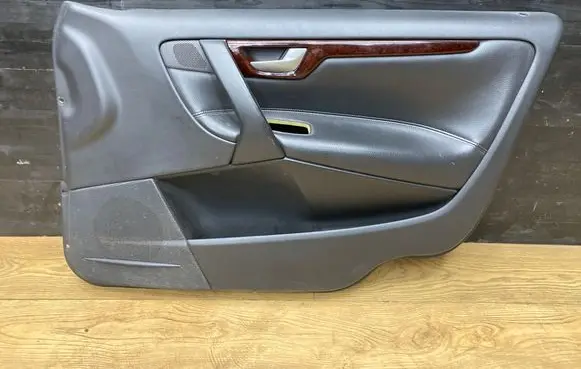 Volvo V70 Front door card panel trim 09193265 6765