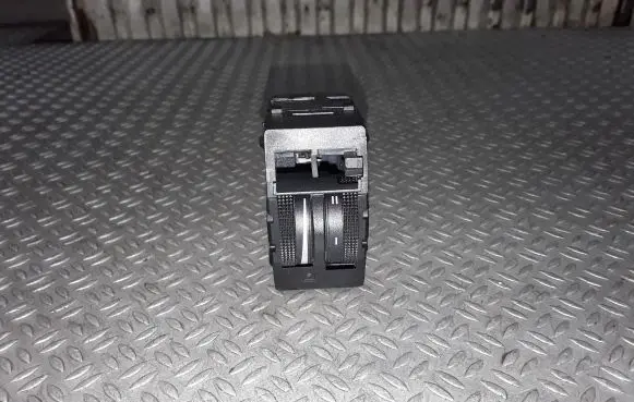 Audi A6 S6 C5 4B Headlight level height control switch 4B0919094