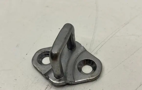 Land Rover Discovery Sport Rear door lock loop/hook striker FK7221982AB