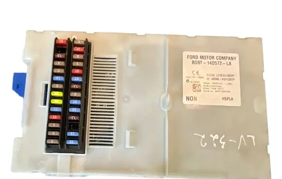 Land Rover Freelander Fuse box set BG9T14D572LA 3659AF01125TP