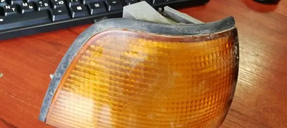BMW 3 E36 Front indicator light 1387044