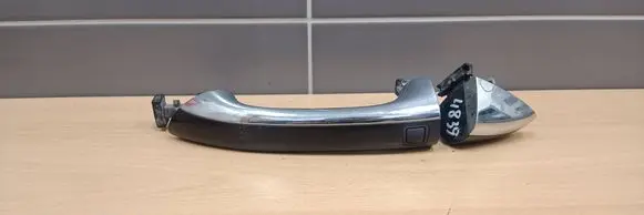 Mercedes-Benz ML W164 Front door exterior handle A1647600370