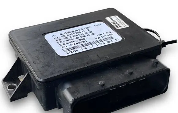 Mercedes-Benz A W176 Central body control module A2469004512