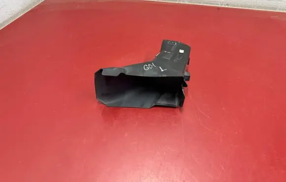 BMW X3 G01 Brake cooling air channel/duct 7400003 51747400003