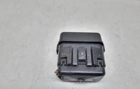 Toyota RAV 4 (XA20) Fuse module