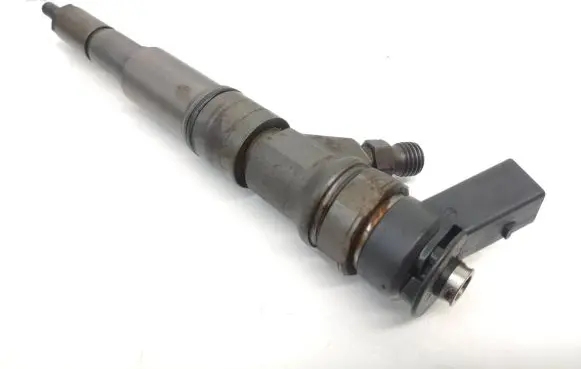 BMW 5 E60 E61 Fuel injector 0445110212 7794652